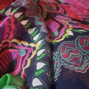 Desigual scarf - great condition